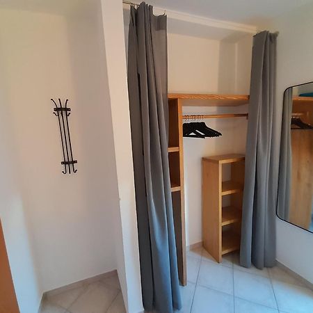 Luna 2 Porec Luaran gambar