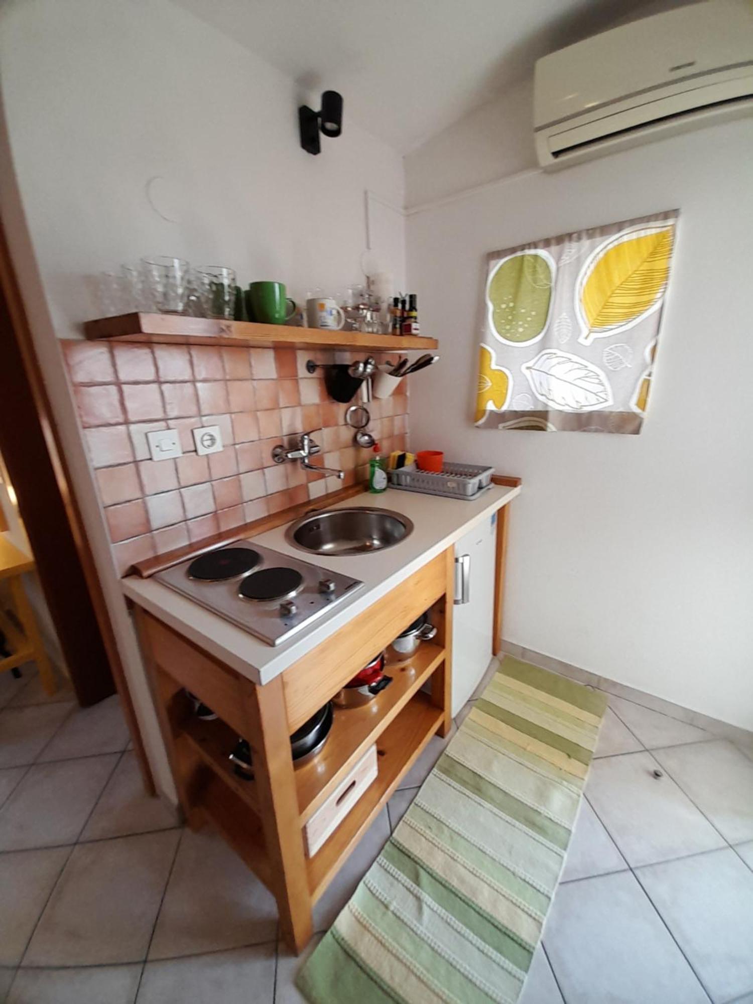 Luna 2 Porec Luaran gambar